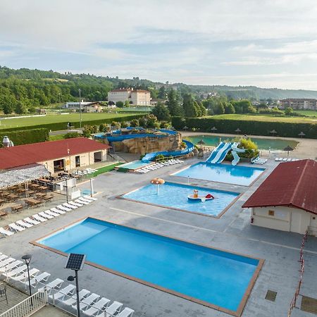 Camping Chateau De Galaure Chateauneuf-de-Galaure Bagian luar foto